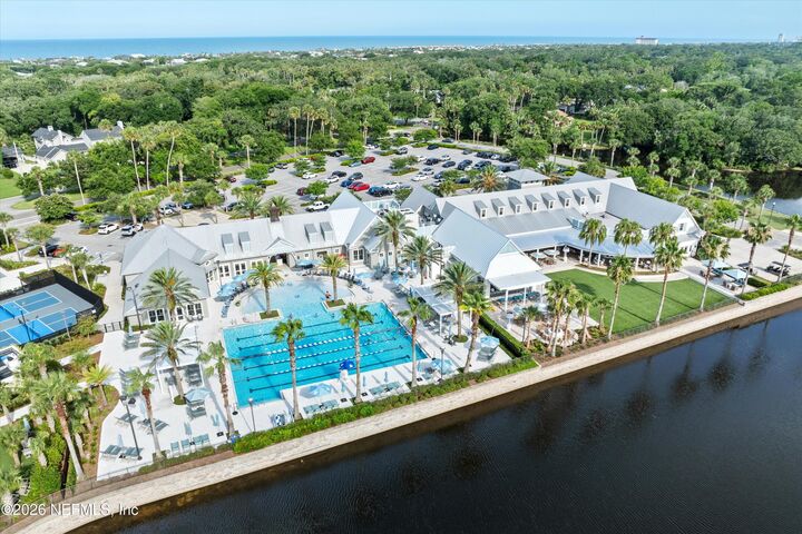 Property Photo:  556 Timber Bridge Lane  FL 32233 