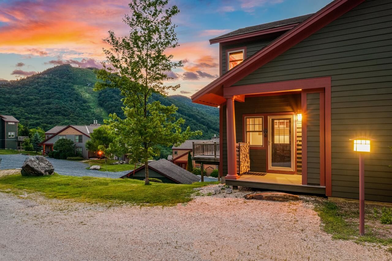 Property Photo: 27 Eagle's Ridge VT 05751