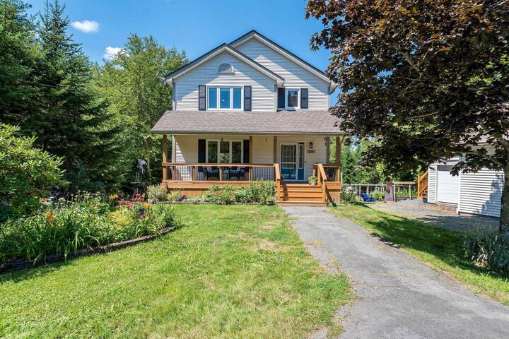 Property Photo:  60 Lylewood Drive  NS B4E 3B1 
