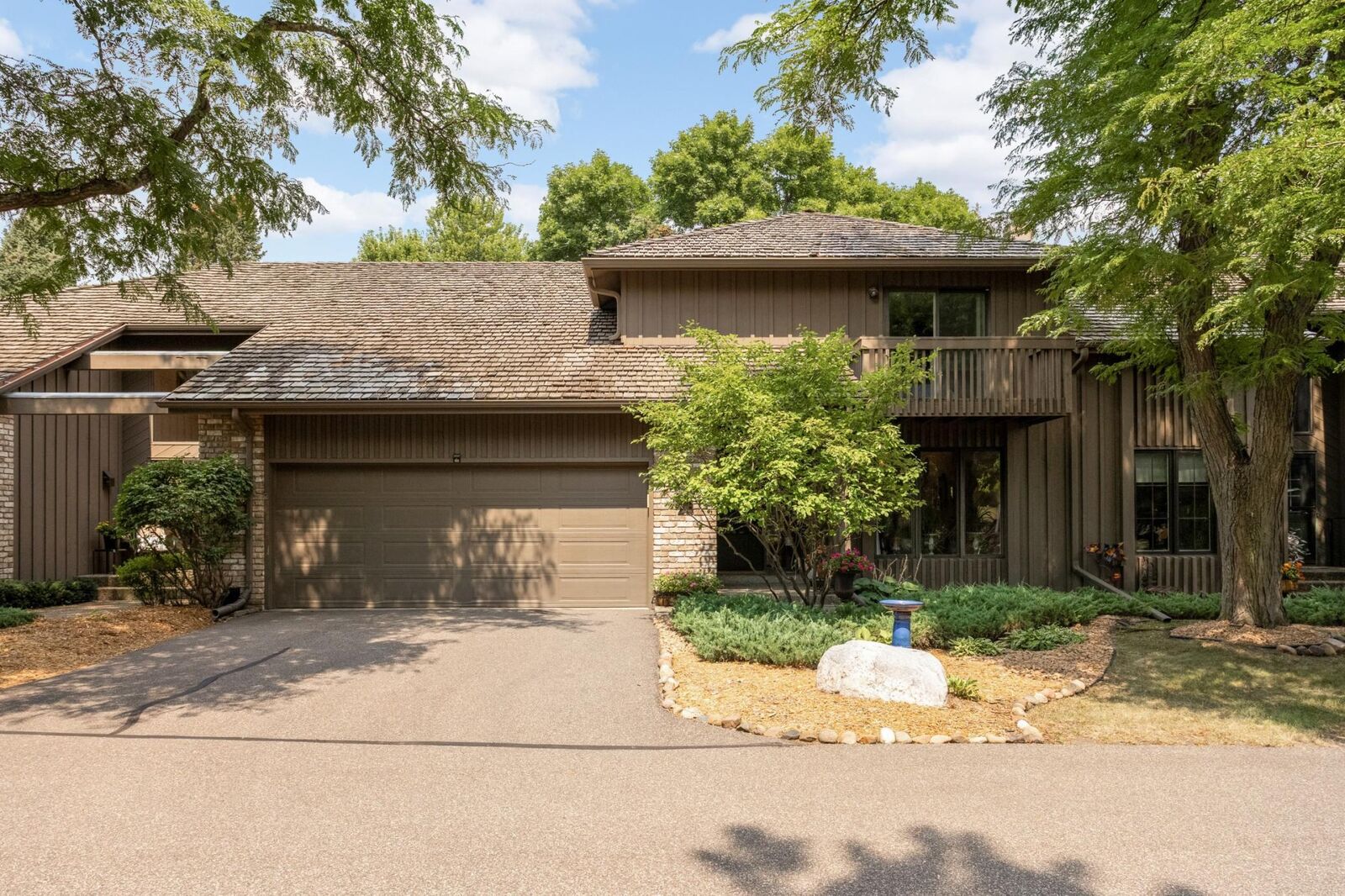 Property Photo:  1775 Lexington Avenue S 23  MN 55118 