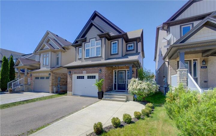 Property Photo:  232 Cranbrook Street  ON N2P 0B5 