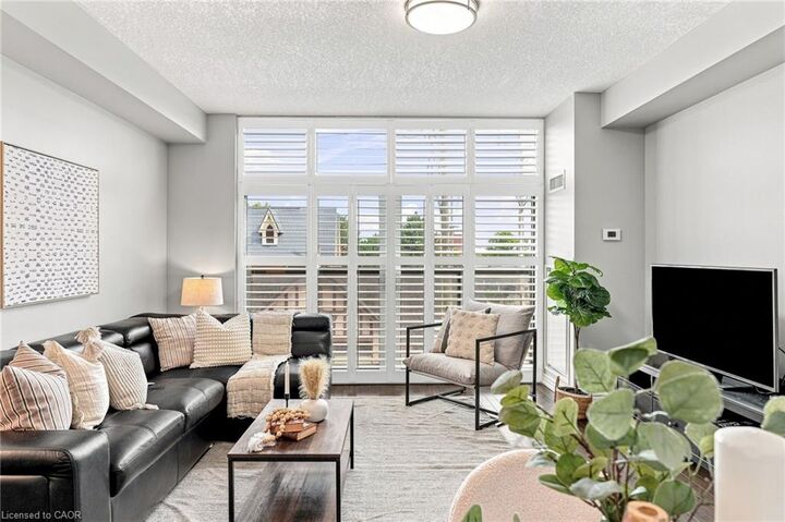 427 Aberdeen Avenue 105 — photo 1