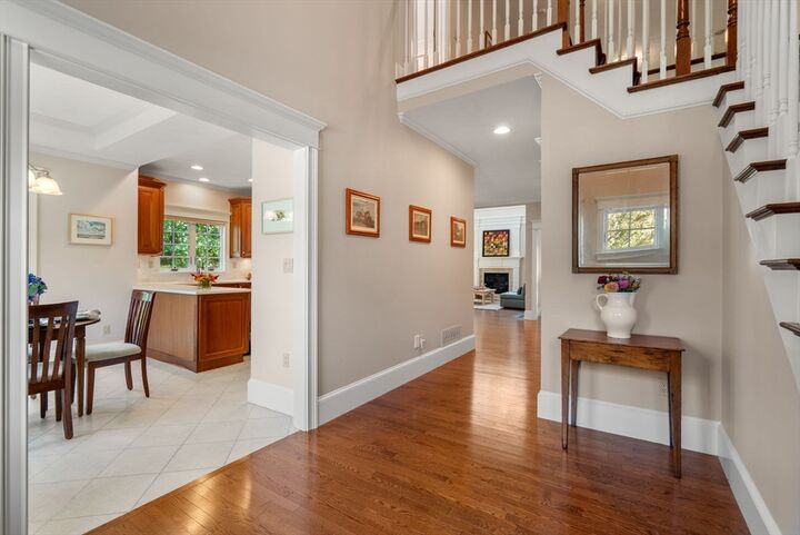 Property Photo:  30 Nobscot Rd 1  MA 01776 