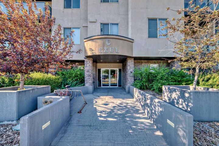 Property Photo: 488 7 Avenue NE 206 AB T2E 0N2