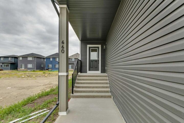 Property Photo:  660 Clearwater Heath  AB T1X 3K4 