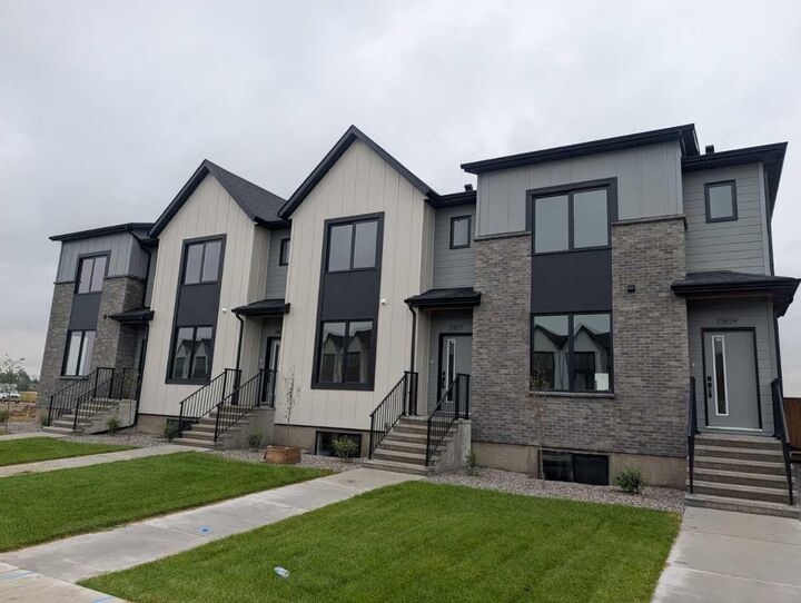 2809 16 Avenue — photo 1