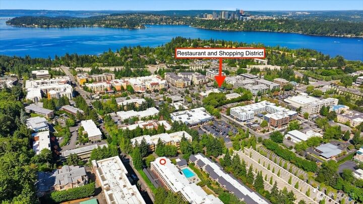Property Photo:  2920  76th Avenue SE 211  WA 98040 