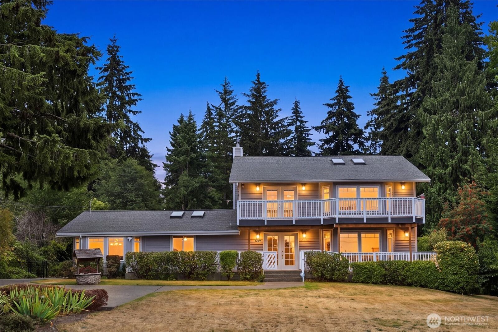 Property Photo:  1269 SW 301st Street  WA 98023 