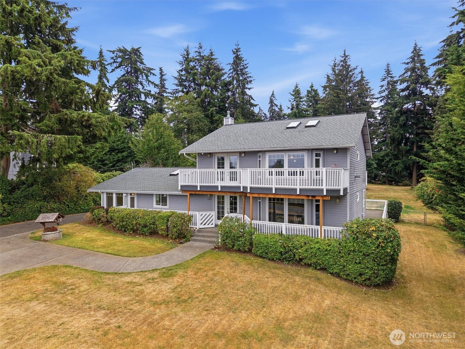 Property Photo: 1269 SW 301st Street WA 98023
