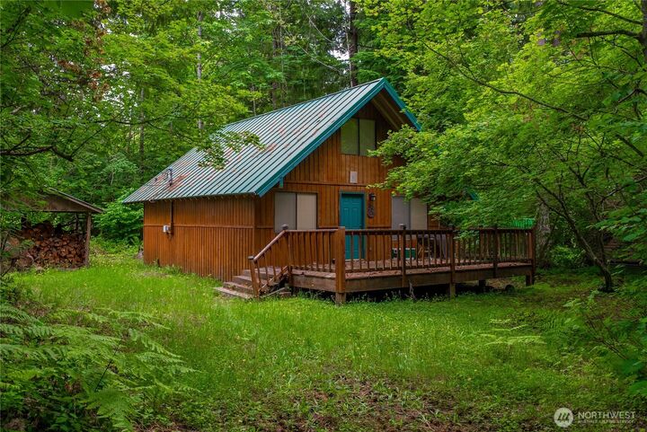 Property Photo:  146  Mount Rainier Drive  WA 98361 
