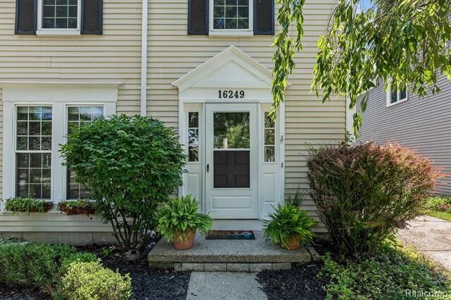 Property Photo:  16249 Birwood Avenue  MI 48025 