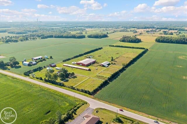 Property Photo:  6277 Fred W Moore Highway  MI 48054 