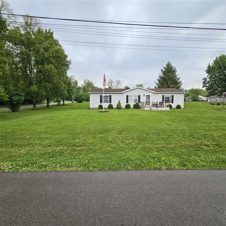 Property Photo:  2526 Frances Avenue  IN 47374 
