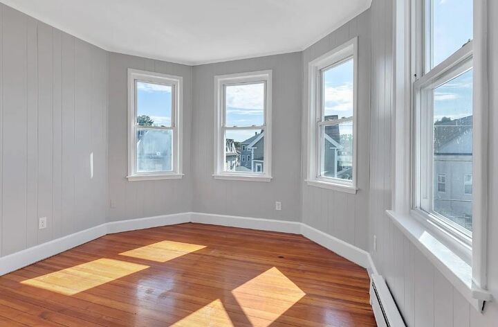 Property Photo:  109 Pocasset Avenue 2  RI 02909 