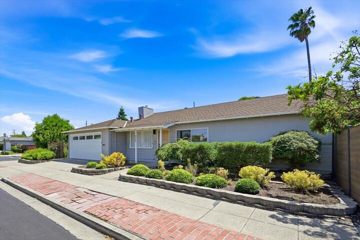 Property Photo: 323 Hiller Street CA 94002