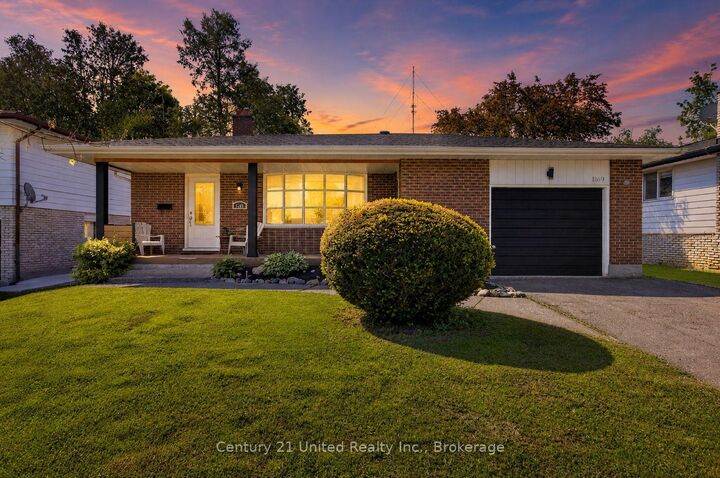 Property Photo:  1169 Danita Boulevard  ON K9J 7J9 