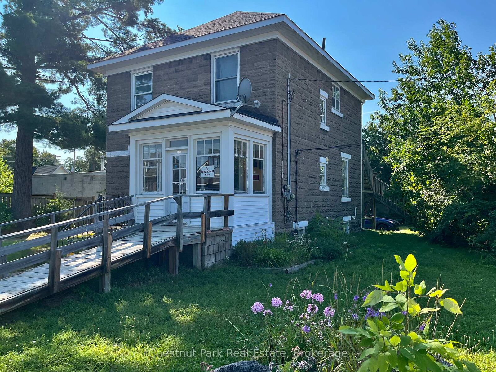 Property Photo: 151 Royal Street ON P1P 1H5