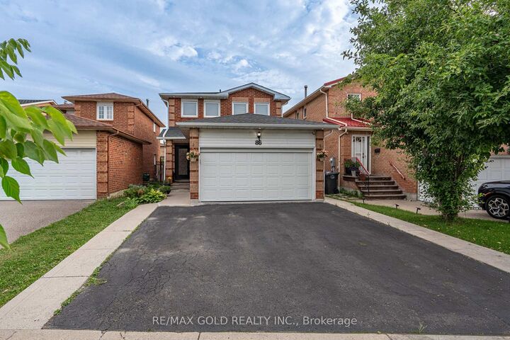 Property Photo: 86 Whitehaven Drive ON L6Z 2R4