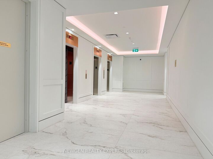 Property Photo:  4010 Eglinton Avenue W 1103  ON M9A 0G5 