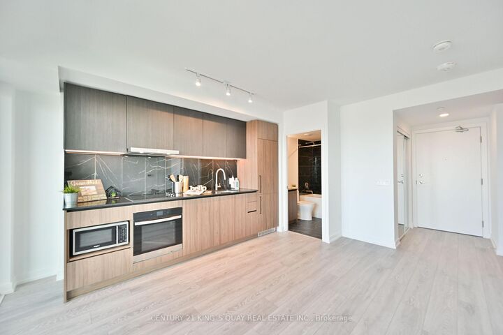 Property Photo:  1100 Sheppard Avenue W 628  ON M3J 0H1 