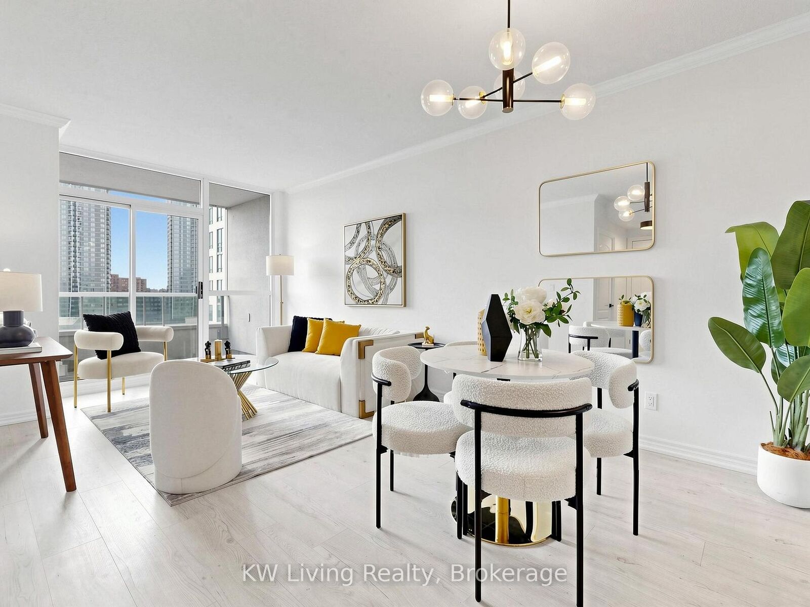 Property Photo: 100 Promenade Circle 1010 ON L4J 7W7