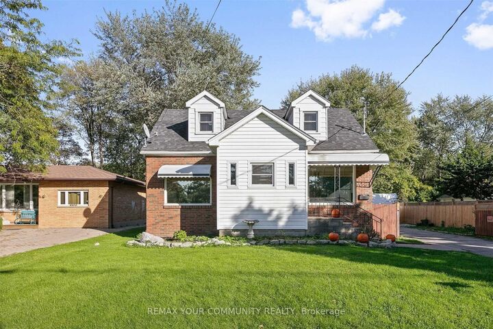 Photo de la propriété:  4276 Howard Avenue  ON N9G 1P3 