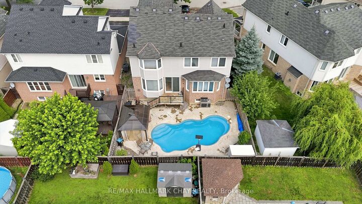 Property Photo: 29 Dunning Drive ON L9R 0B5
