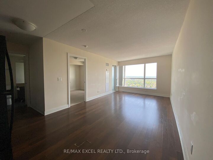 Property Photo:  125 Village Green Square 3901  ON M1S 0G3 