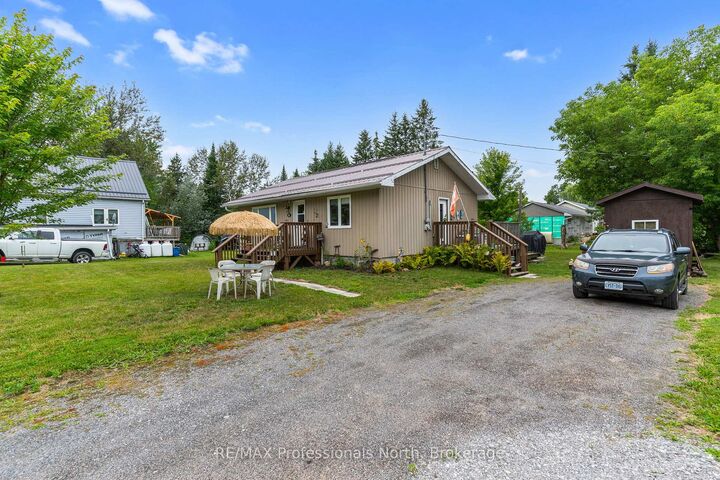 Property Photo: 1B Lyons Street ON K0M 2K0