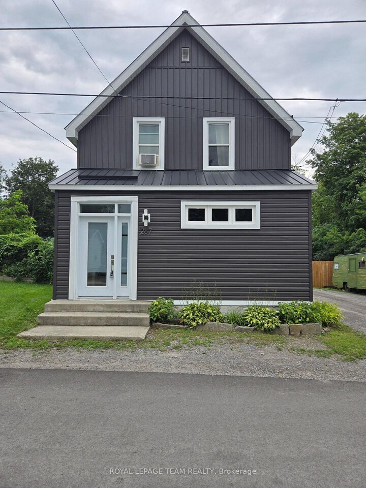 287 Water Street — photo 1