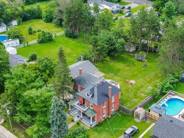 Property Photo: 100 Poole Street ON K7S 1J2