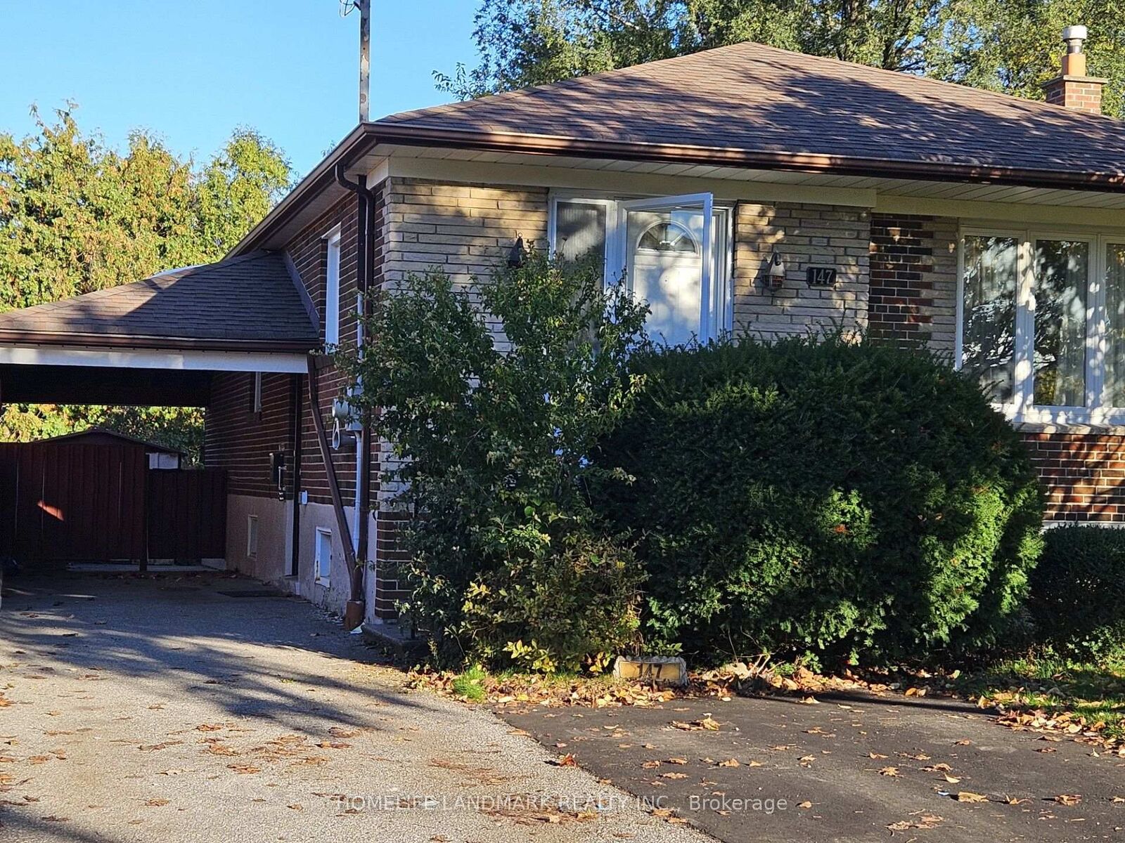 Property Photo:  147 Fitzgibbon Avenue (Main)  ON M1K 4A6 