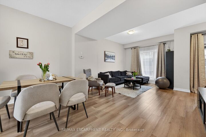 Property Photo: 19 Picardy Drive 13 ON L8J 0M7