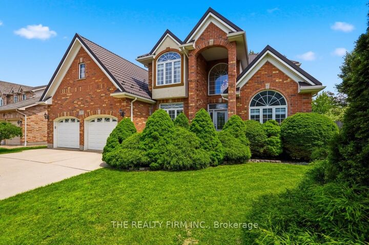 Property Photo: 55 Farmhouse Road ON N5Y 5M4