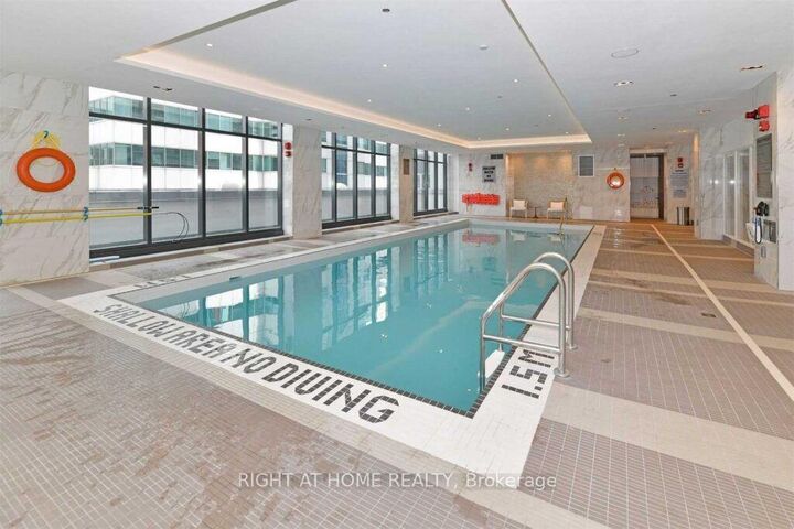 Property Photo: 115 Blue Jays Way 3215 ON M5V 0N4