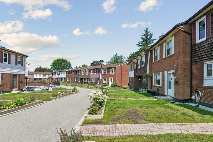 Property Photo:  20 Brimwood Boulevard 57  ON M1V 1B7 