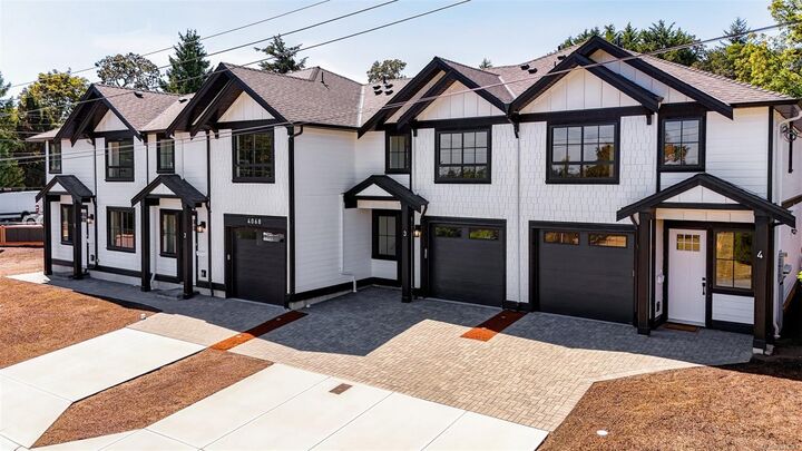 Property Photo: 4068 Tuxedo Dr #3 BC V8X 2L3