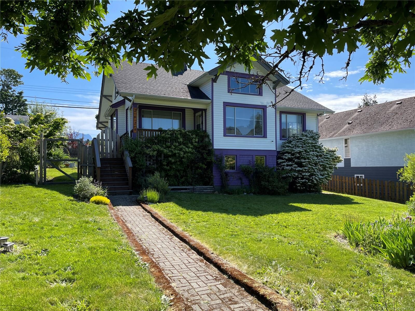 Property Photo: 2629 2nd Ave BC V9Y 1Z8