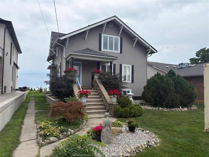 13222 Riverside Drive — photo 1
