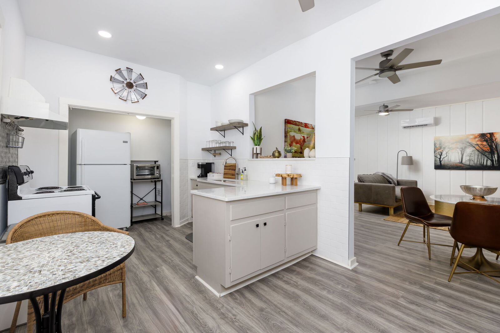 Property Photo:  110 E Craig Place C  TX 78212 