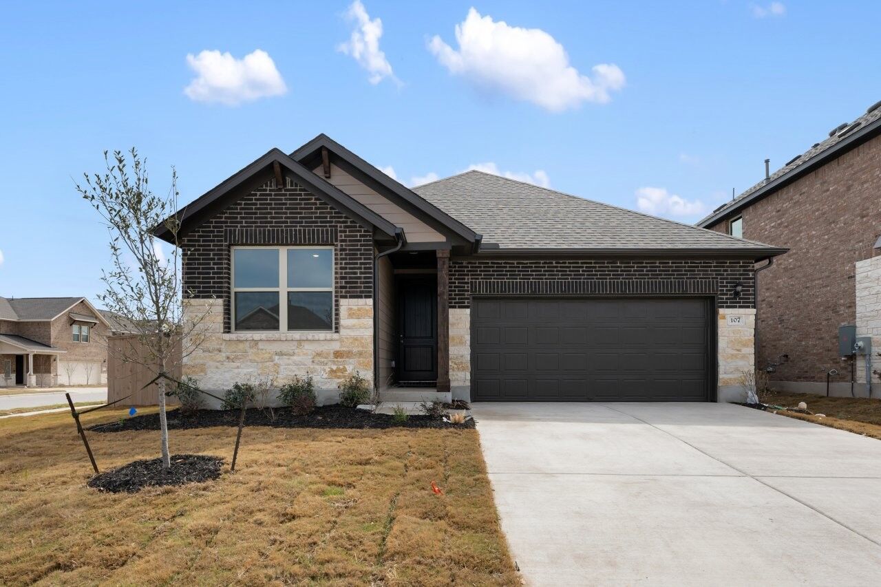 Property Photo:  1924 Davee Place  TX 78633 