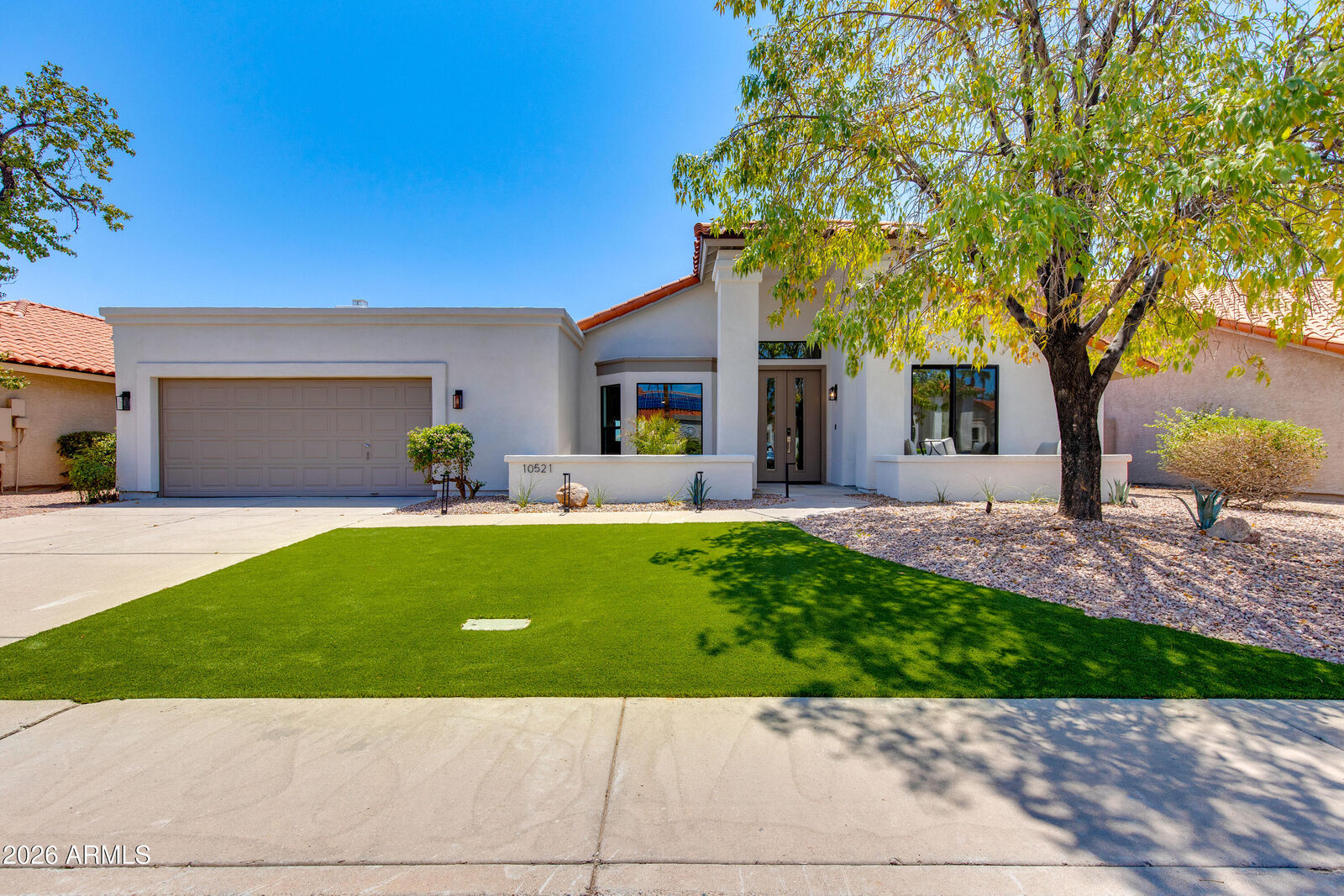 Property Photo: 10521 E Bella Vista Drive AZ 85258