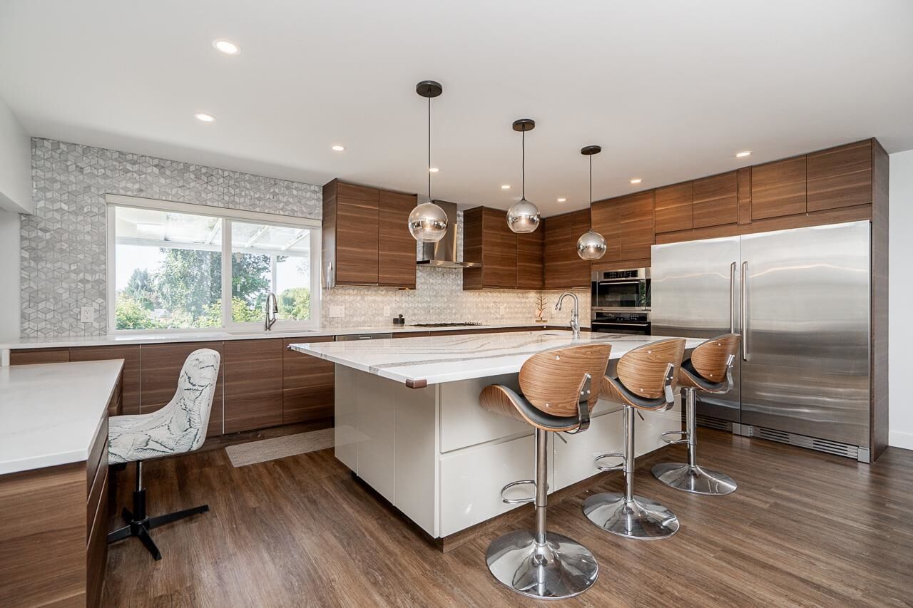 Property Photo: 18864 119B Avenue BC V3Y 1W7