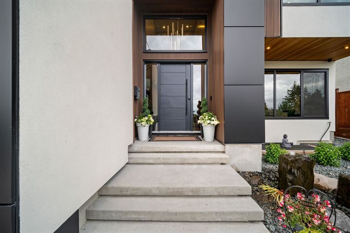 Property Photo: 8102 Wiltshire Place BC V4C 6T2