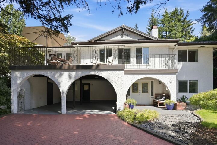 10659 Santa Monica Drive — photo 1
