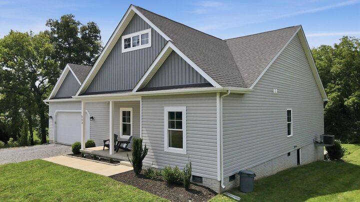 Property Photo:  553 Rippon Village Dr  WV 25414 
