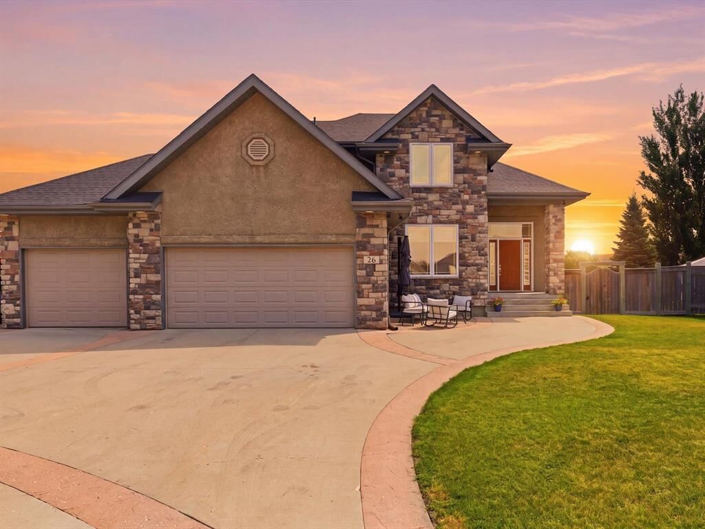 Property Photo:  26 Bentley Place  MB R0A 0A2 