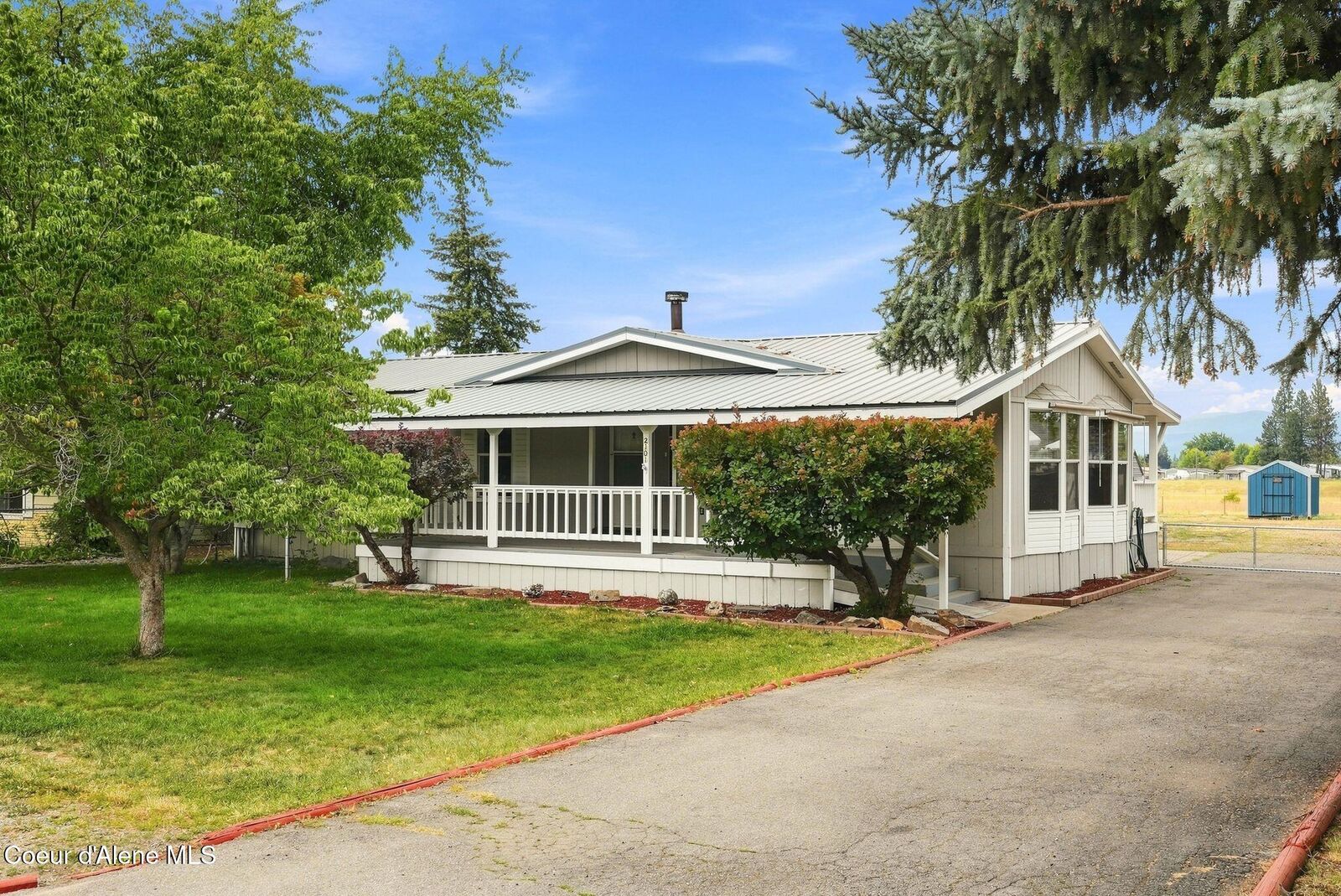 Property Photo:  2101 W Cannon Ave  ID 83854 