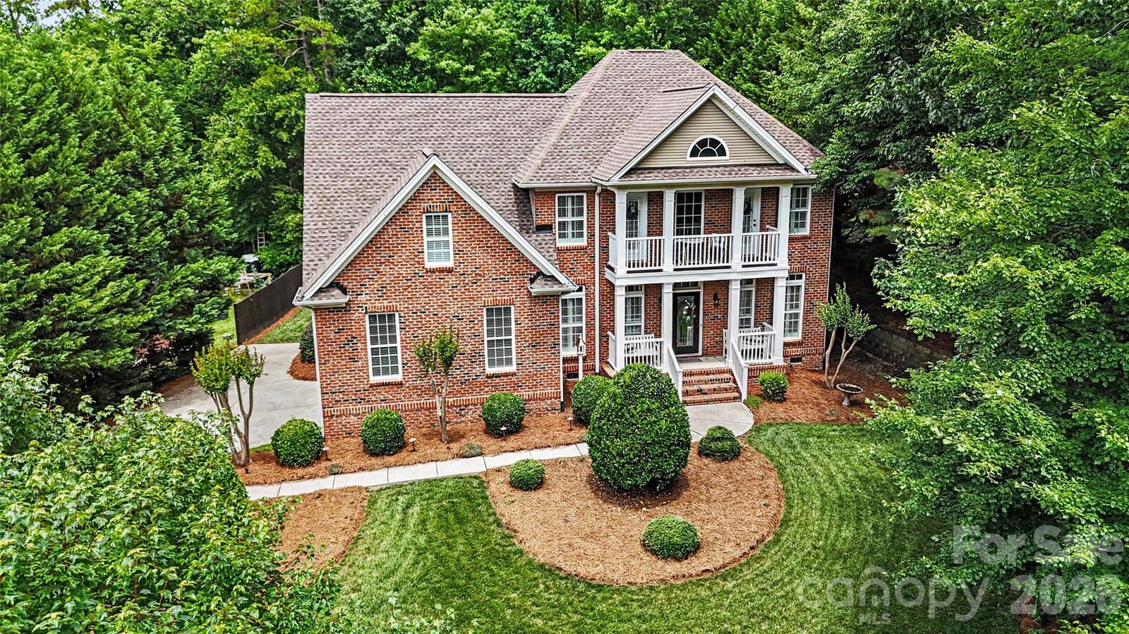 Property Photo: 2848 Arrowwood Lane SC 29732