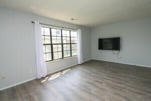 Property Photo:  92 Stornoway W Drive  OH 43213 